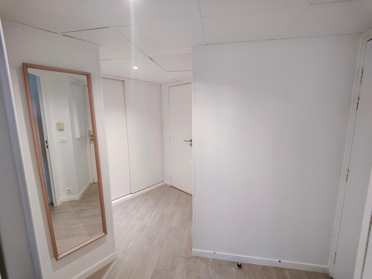 Incroyable T2 La Defense - Parking Gratuit Apartment Courbevoie Luaran gambar